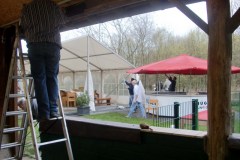 2010-04-07-zeltaufbau
